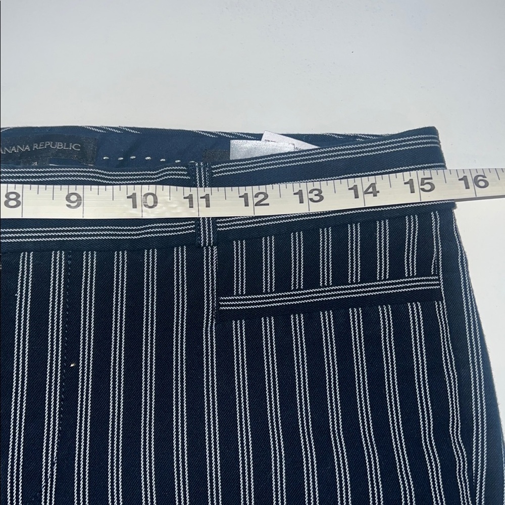 Banana Republic Navy Sloan Skinny Crop Striped Pants Size 4 - Picture 7 of 9